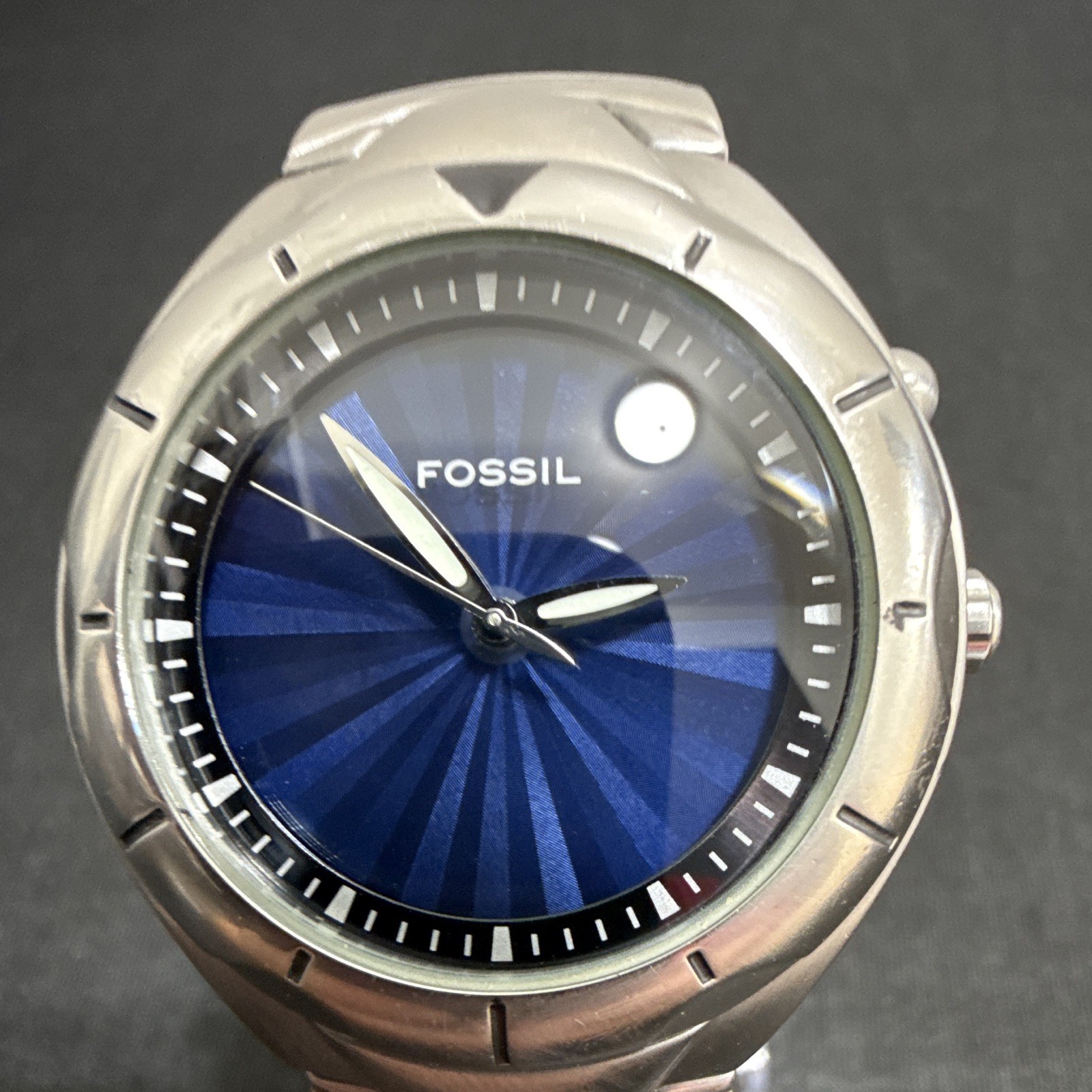 Fossil AM-3537 VINTAGE Y2K BIG TIC COLOR CHANGE NEW BATTERIES RUNS GREAT!