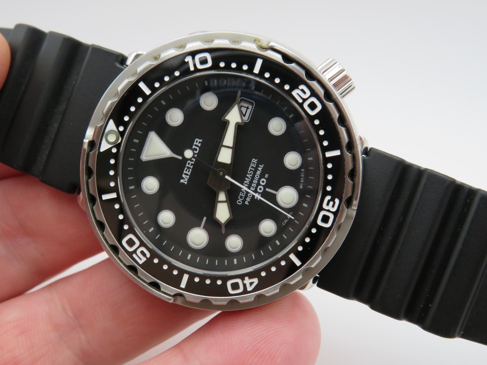 Merkur Oceanmaster Professional 200m Diver men’s automatic wristwatch running