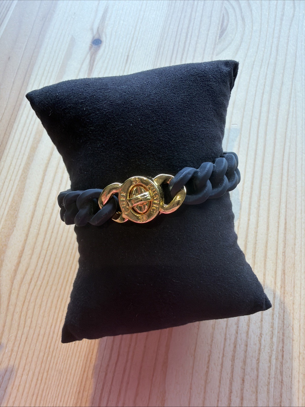 Rustic Cuff Gold Tone Logo Turn Lock BLACK Silicone Stretch Mock Chain Bracelet
