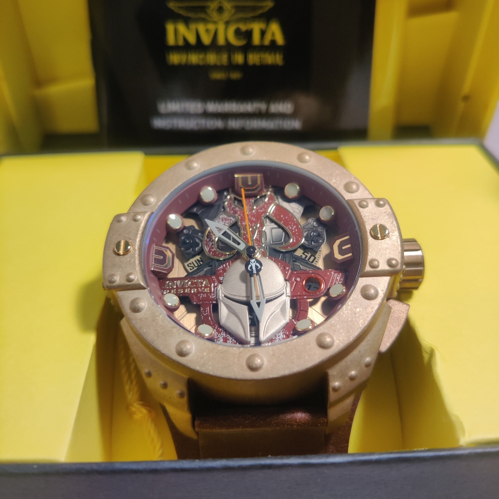 Star Wars, Mandalorian, Watch Model 39762 – Invicta Men’s Watch Quartz-52mm
