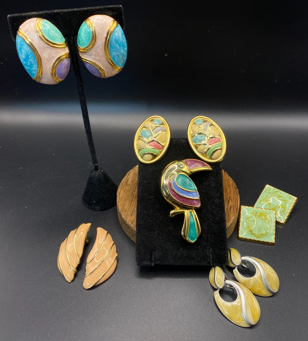 Vintage Estate Sale, enamel Bird brooch & earrings, 6 pc lot