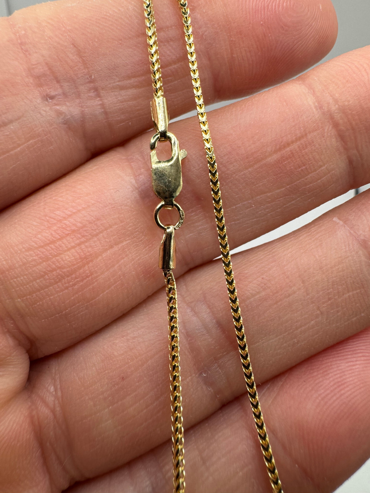 9ct Yellow Gold 1.2mm Solid Round Links Franco Neck Chain 16 Inch / 40cm (GFR40)