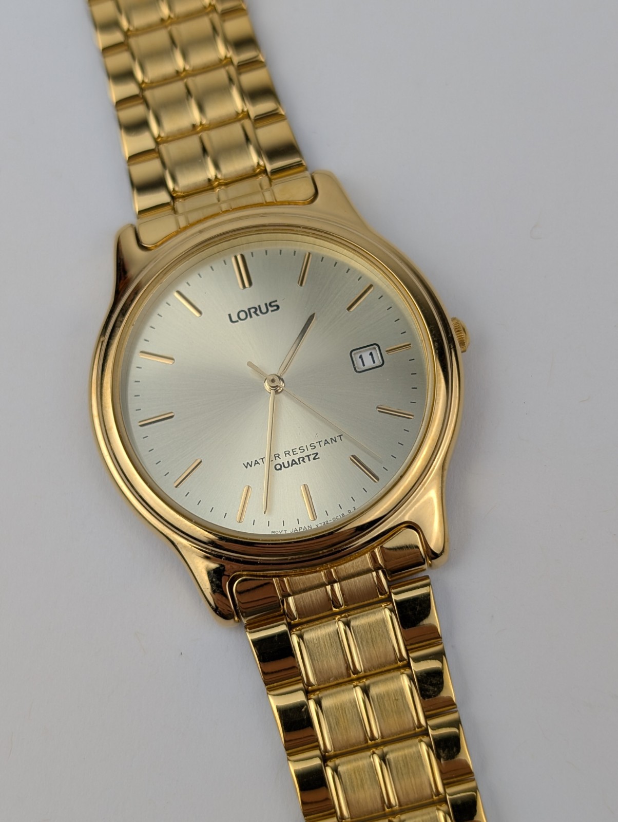 Vintage Lorus V732-0A90 Quartz Mens Watch Analog, NOS Condition UNTESTED