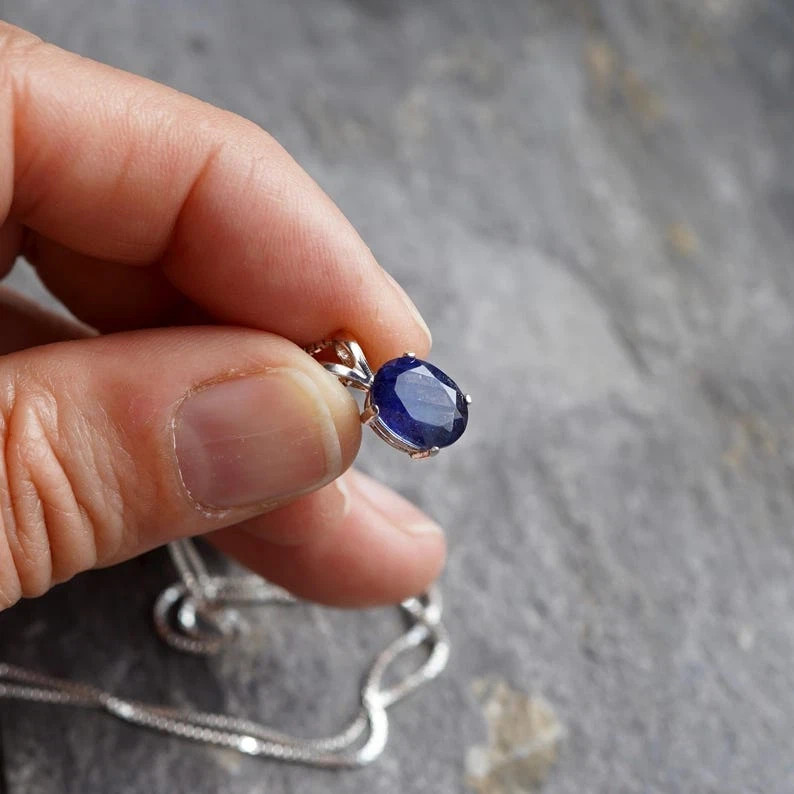 Natural 22 Ct Ceylon Blue Sapphire Oval Cut EGL Certified Gemstone Pendant