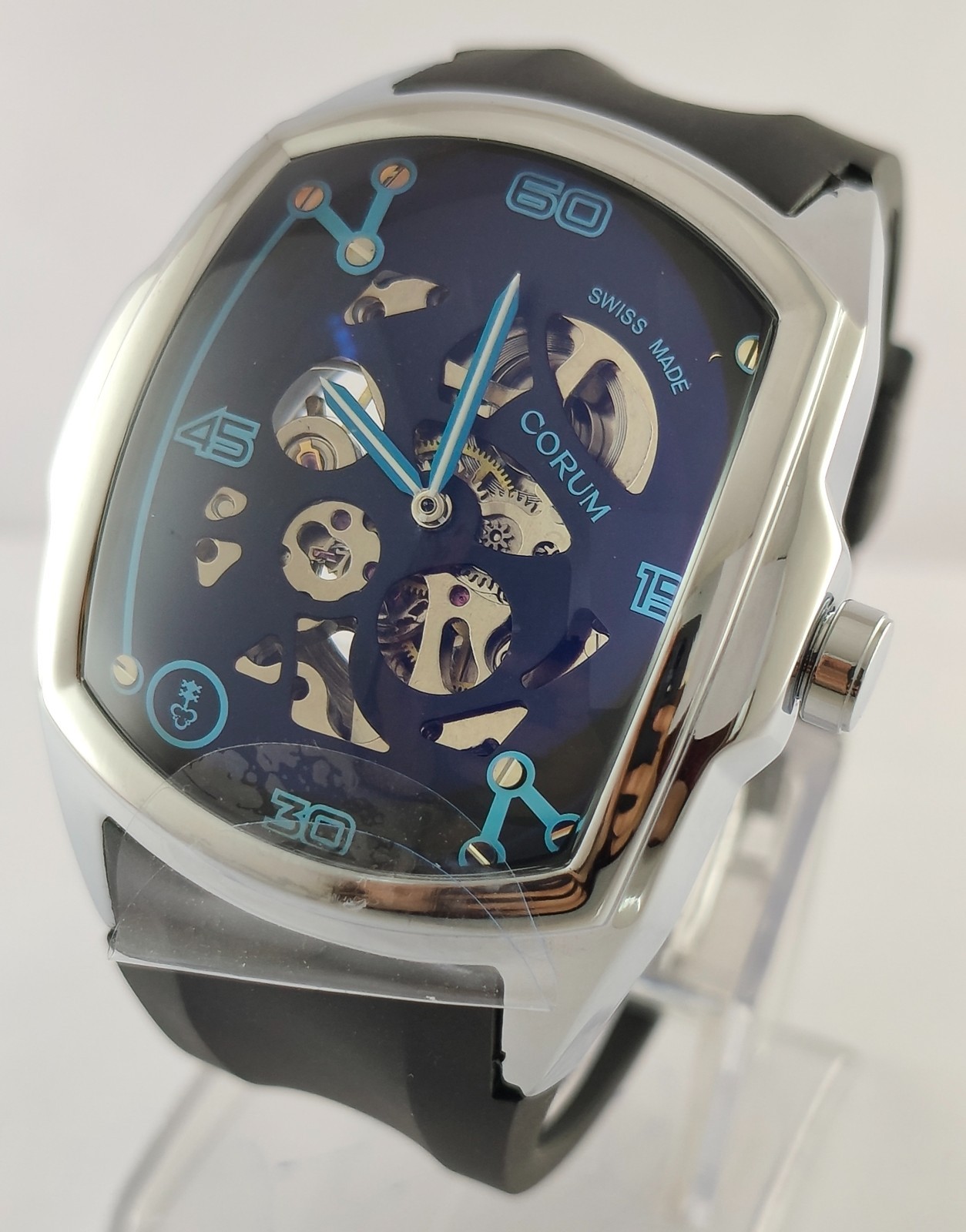 CORUM Automatic Black Dial Men Wristwatch Black Rubber Band “Stay Stylish”