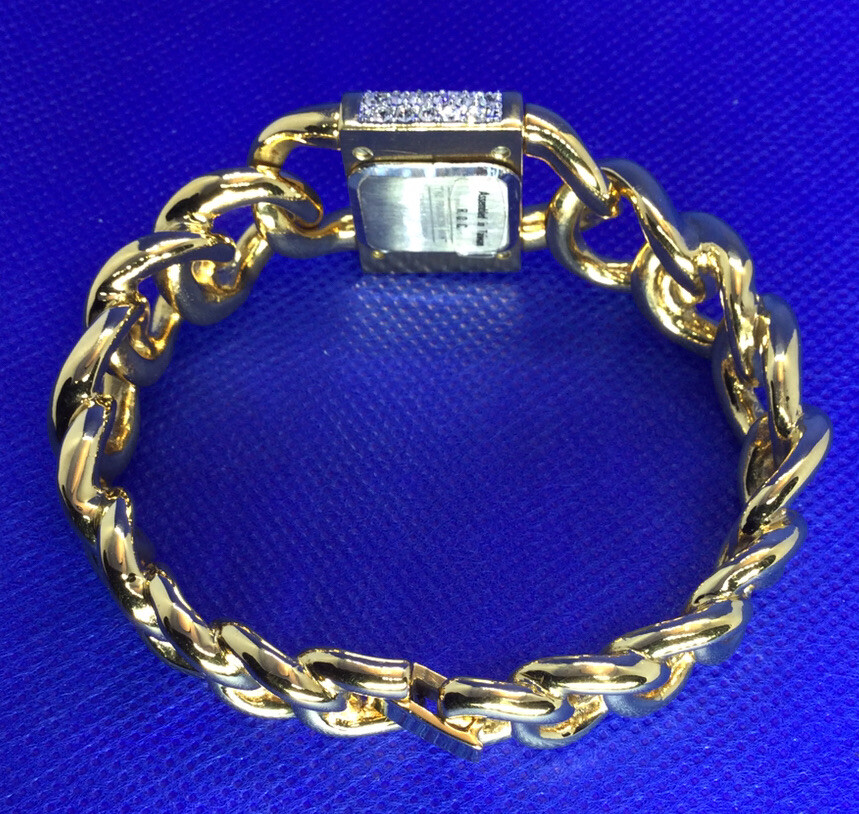 THE FRANKLIN MINT Women’s Gold Tone Swiss Movement 26 mm Wide 18 mm Long