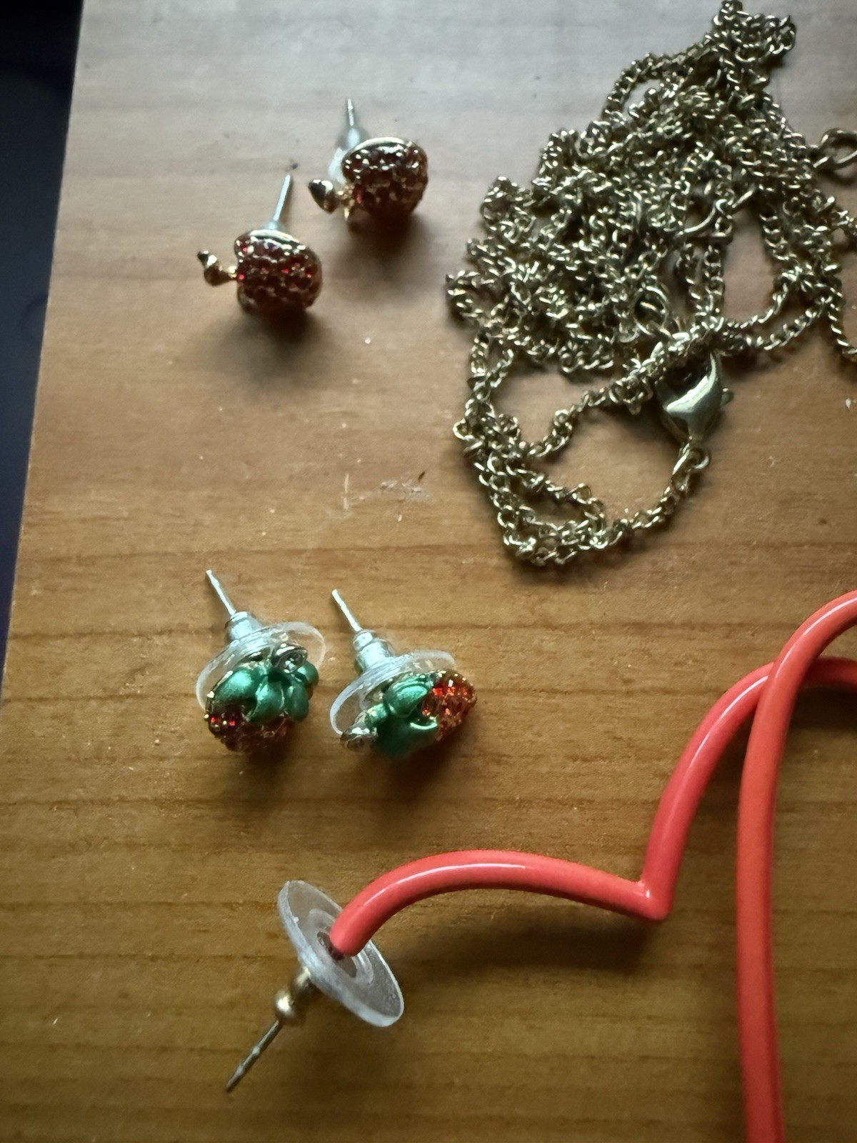 Lot 35+ Modern FASHION JEWELRY Rings, Necklaces, Earrings All Wearable!!