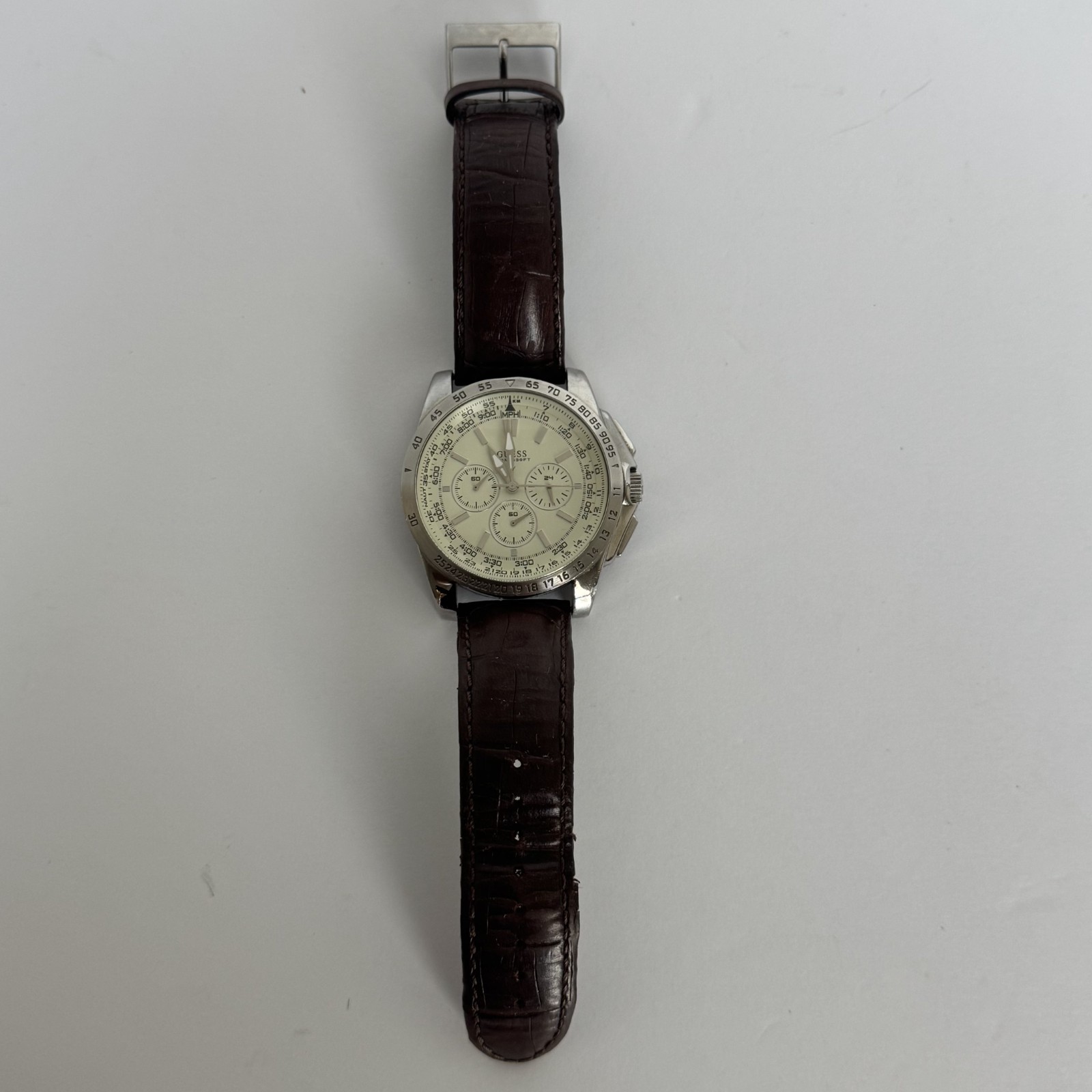 Guess Waterpro Mens Chronograph Watch U13570G2 with leather band (New Battery)