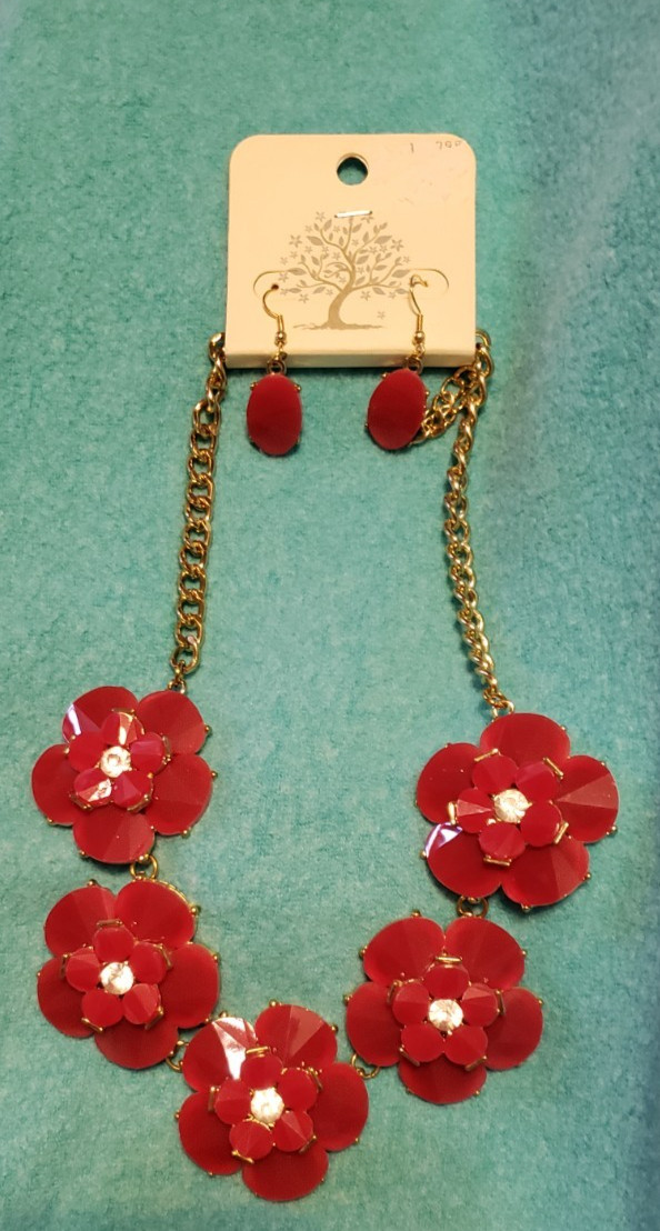Women’s Costume Burgundy Flower Necklace and Earrings Set 10″ L NEW