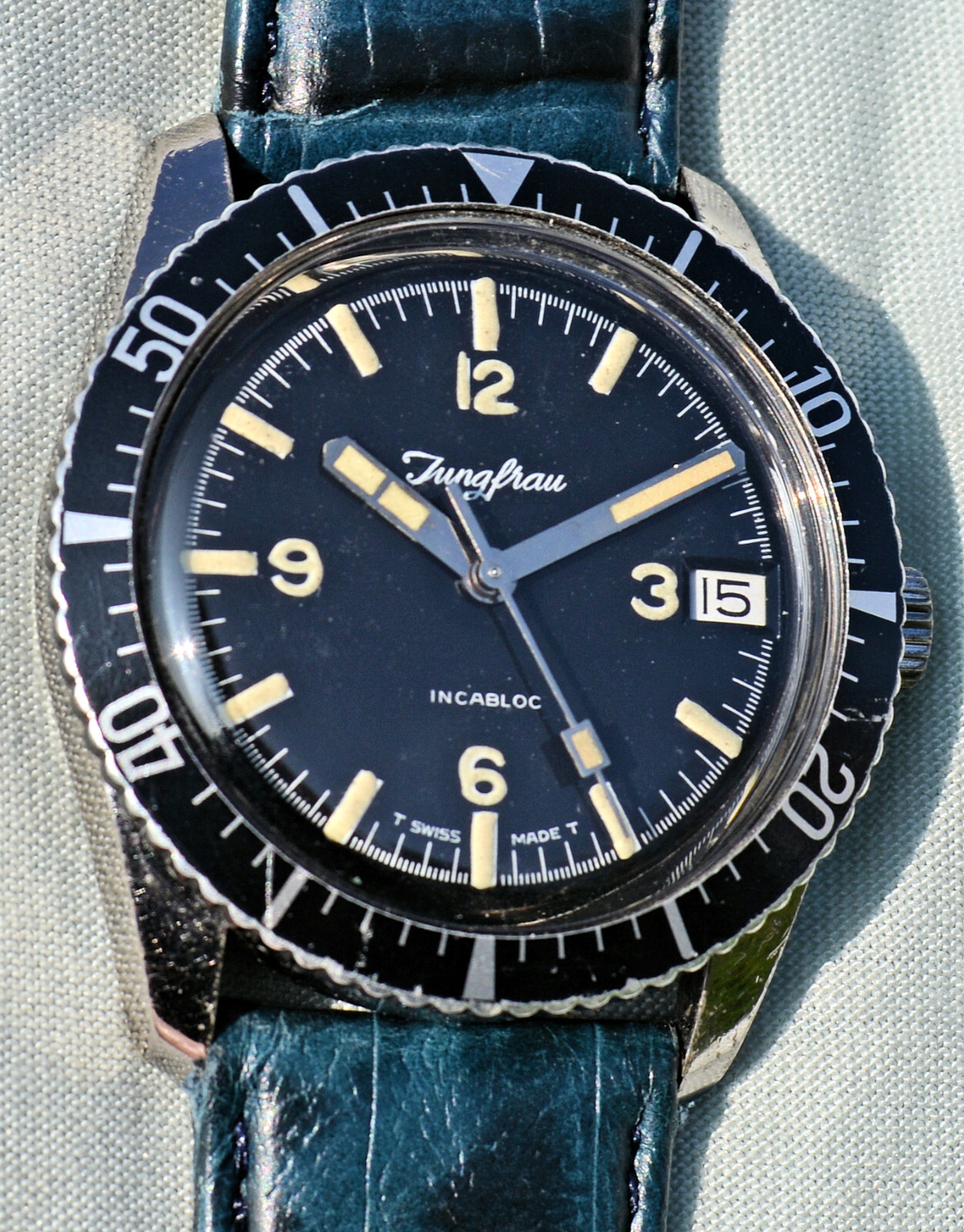 Orologio Jungfrau DIVER SUB 600 feet anni ’70 con ghiera girevole revisionato