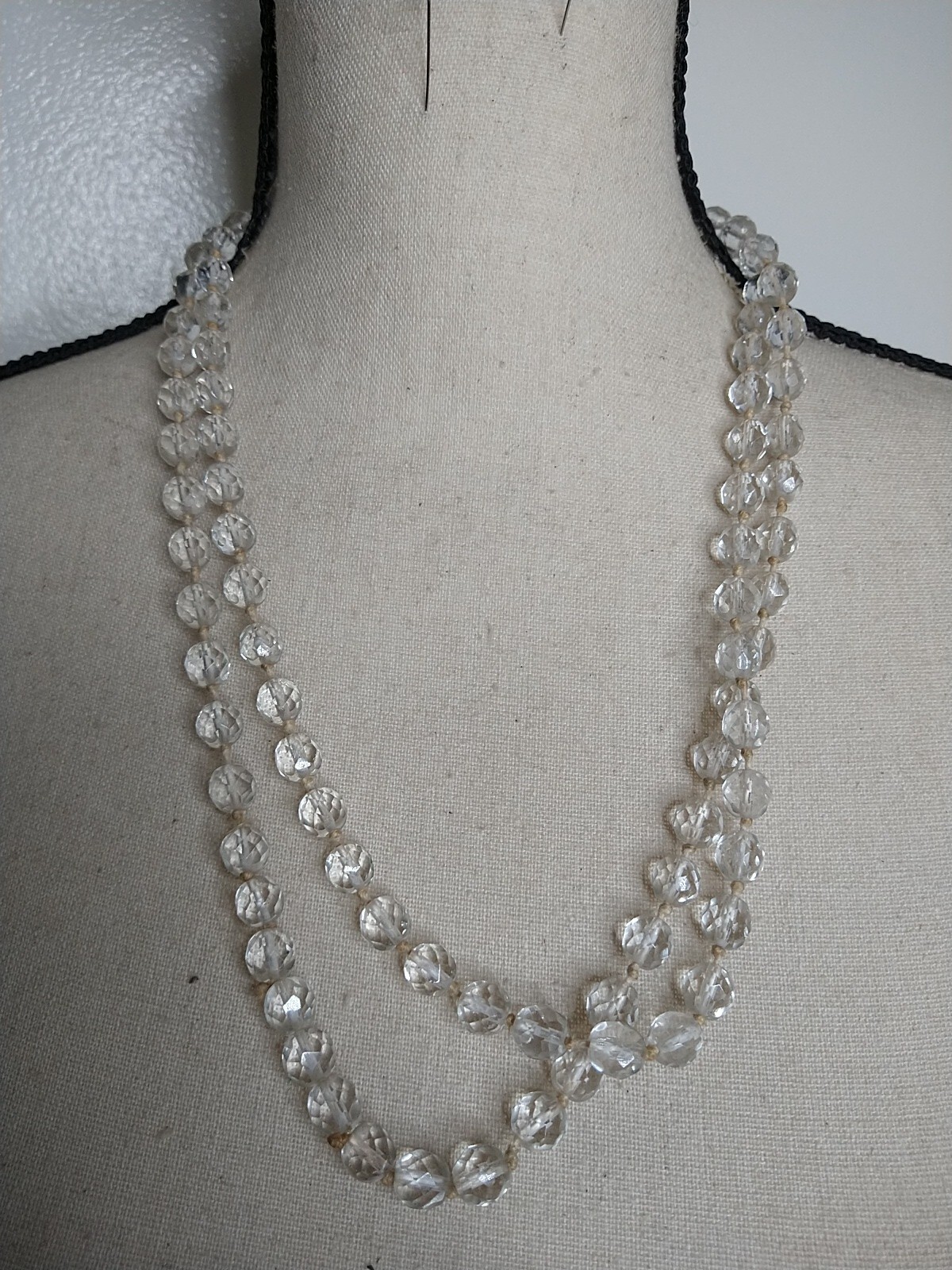 Vintage Continues 24 inch LONG Glass Beaded Necklace LARIAT Style SEE NOTE