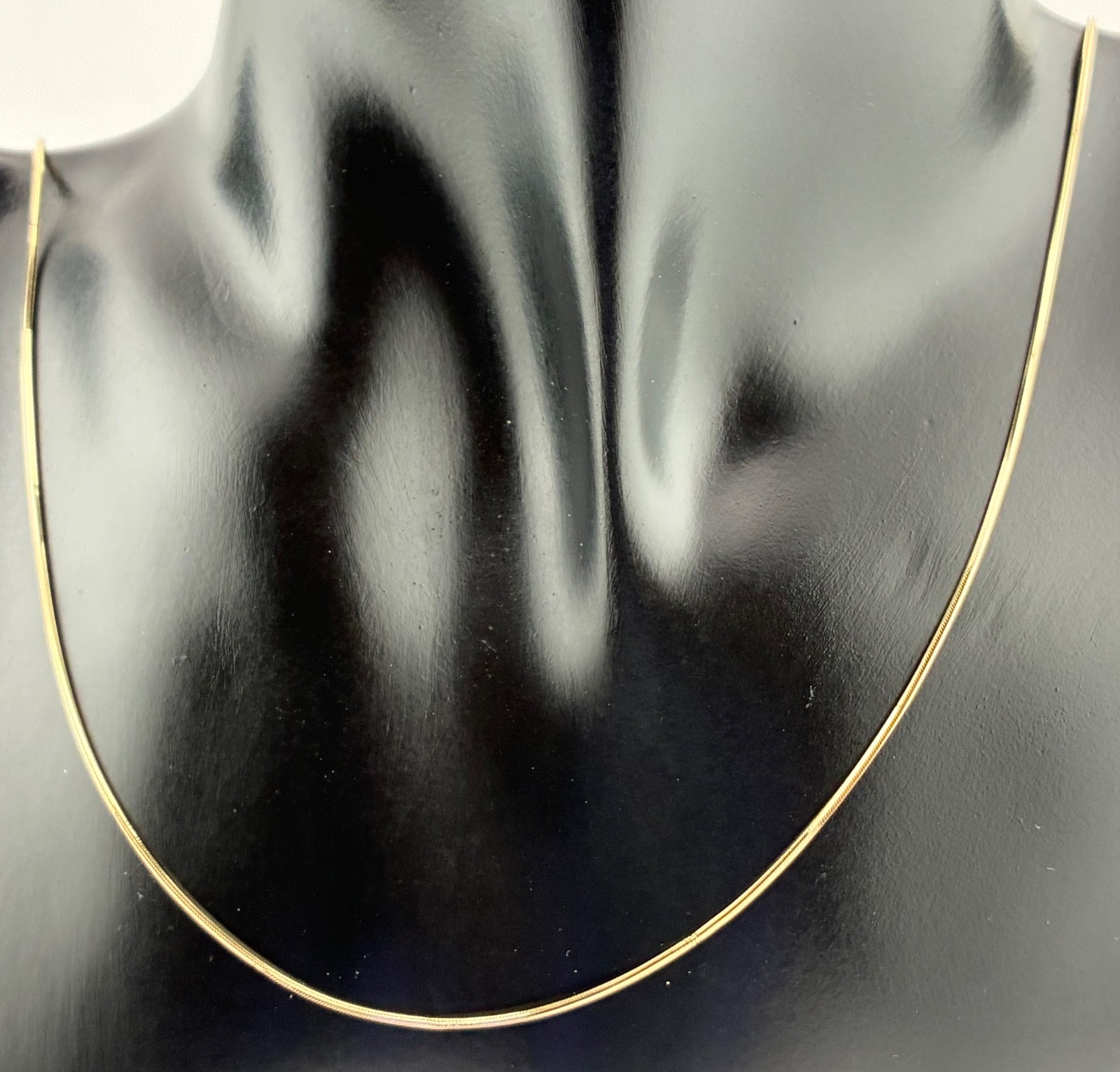 14K DuraGold Italy Yellow Gold Snake Chain Necklace 24″ (60.96 cm) 4.18g