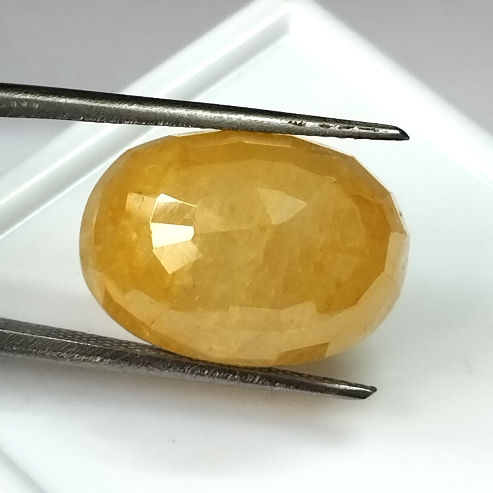 Burmese Yellow Sapphire 22.50 Carat 17.4X12.5 mm Oval Natural Faceted Gemstone