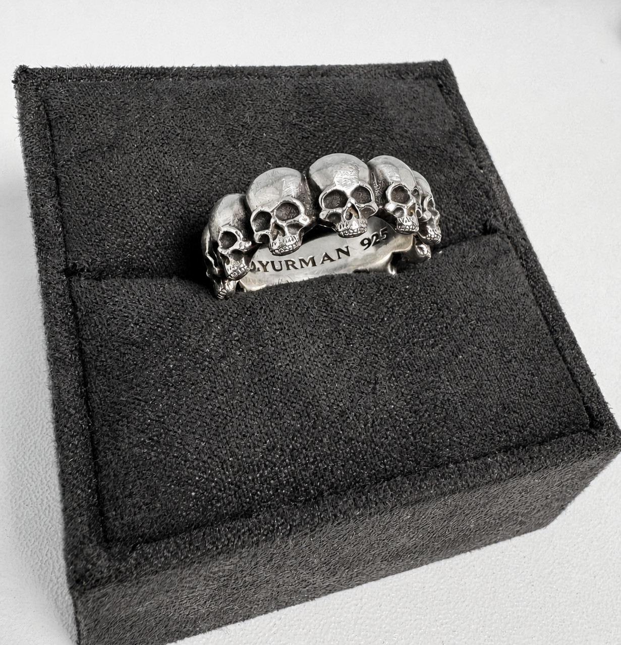 David Yurman Memento Mori Skull Band Ring Sterling Silver, 8.5mm – Sz 9