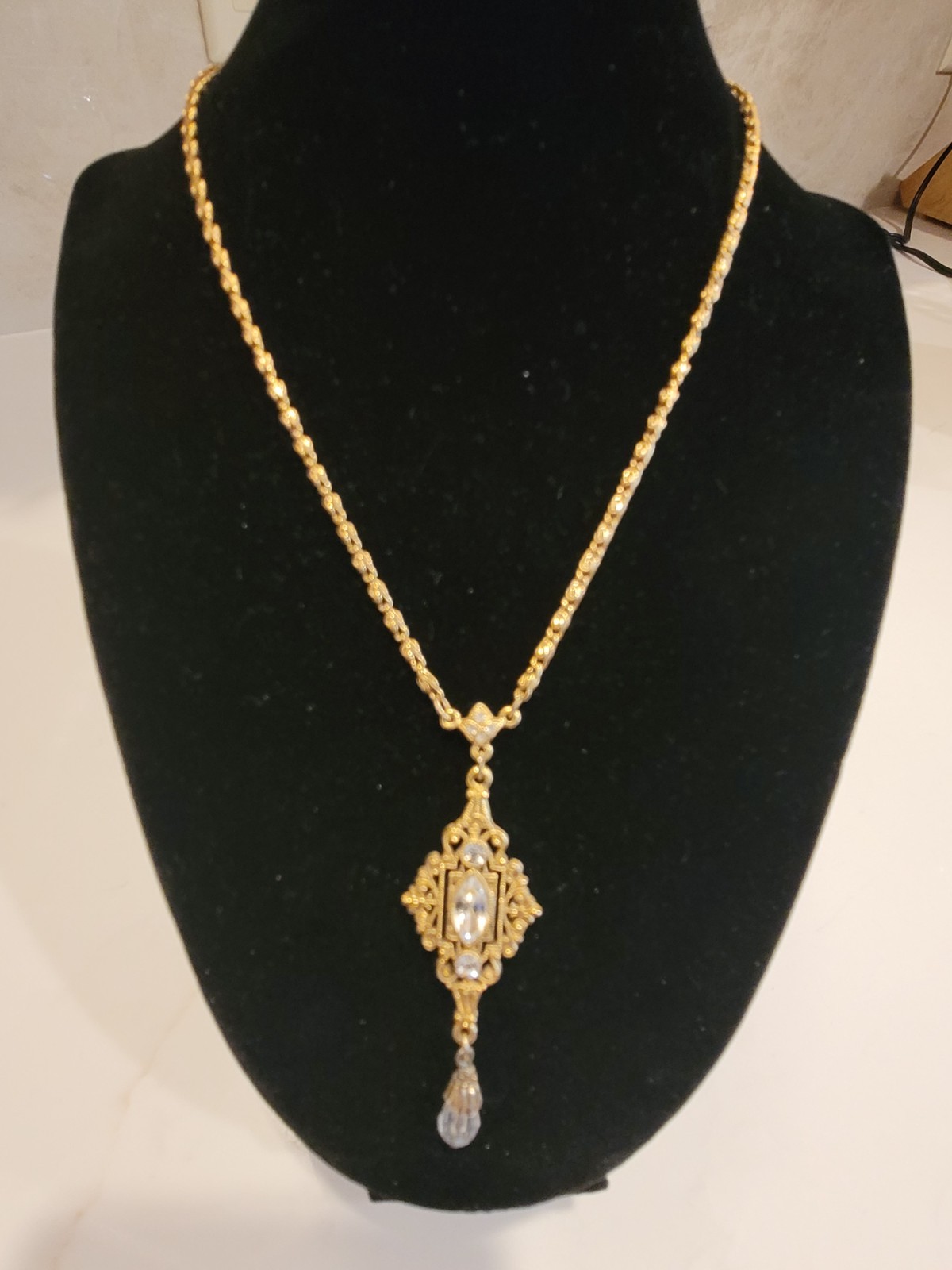 Vintage 1928 Gold Tone Crystal Drop Pendant Necklace Art Deco Revival