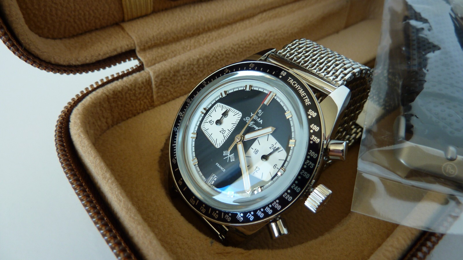 Yema Rally Graf Reverse Panda Dial Collector’s WATCH NEW