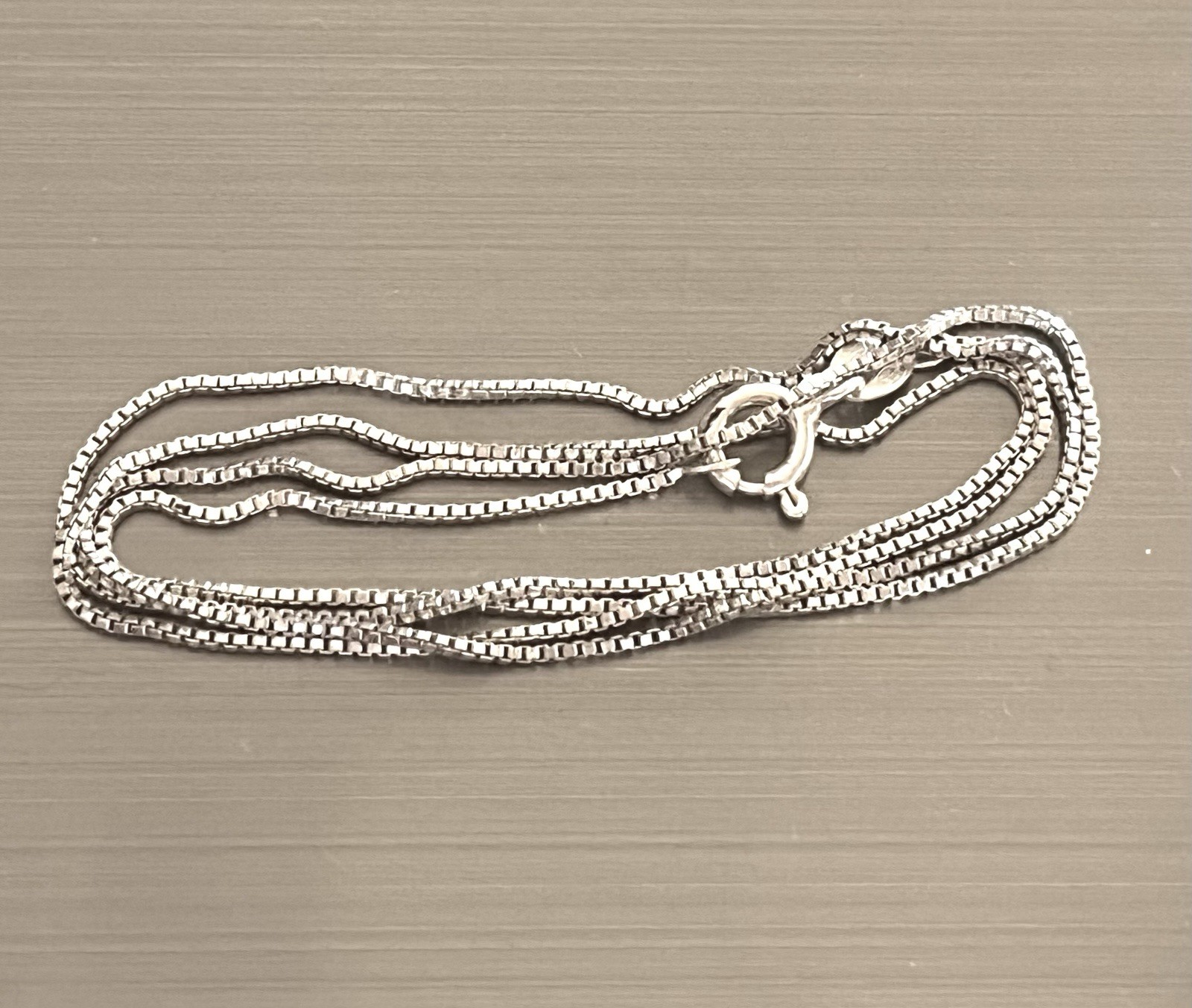 3.35g Signed IBB STERLING SILVER 925 .95mm Wide Thin Box Chain 30” Lot B