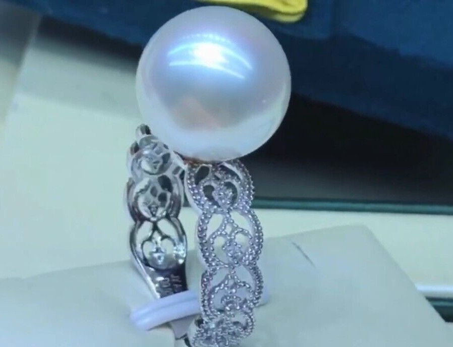12.3mm Big South Sea White Pearl Ring High Cool Luster 18k White Gold Diamonds
