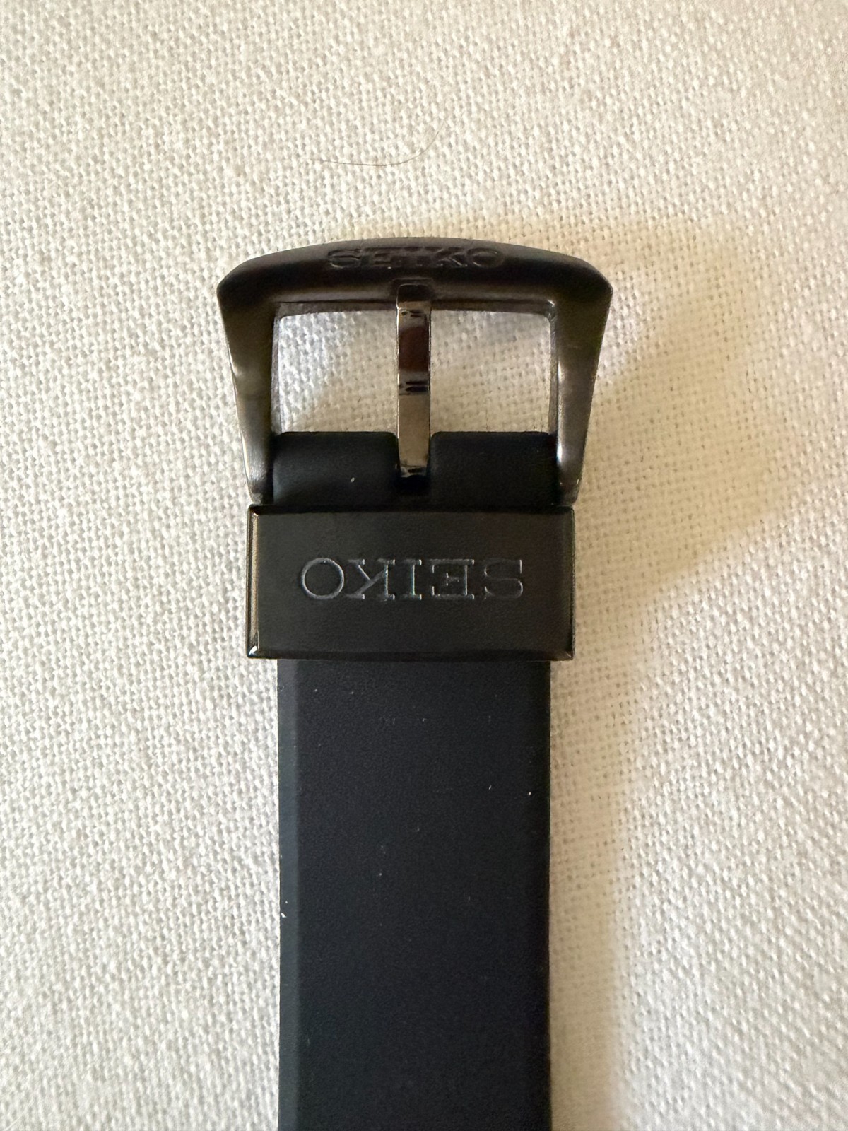 Seiko Prospex SNE577P1 Black Series Limited Edition Solar Tuna.
