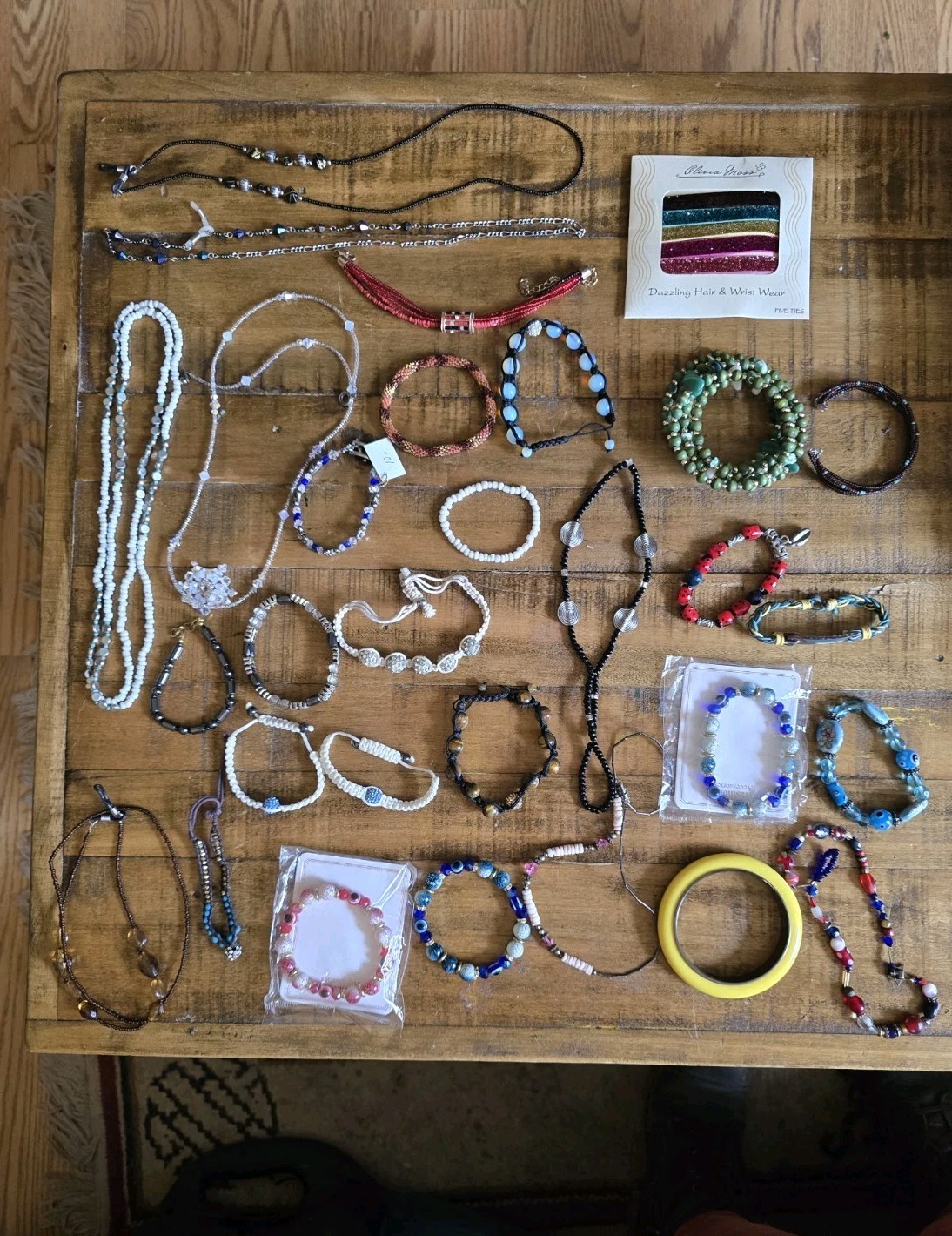 Large 30pc Lot of Bracelets & Necklaces Glass Acrylic Stone Costume Statement