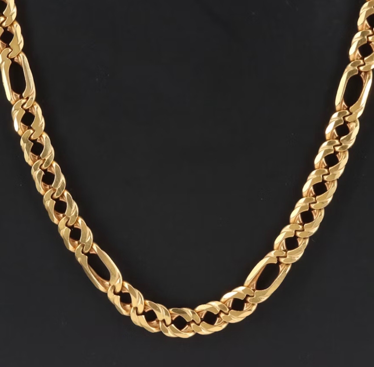 Rare Vintage Italian UnoAErre 14K Station Necklace – 32.3 grams – 20in