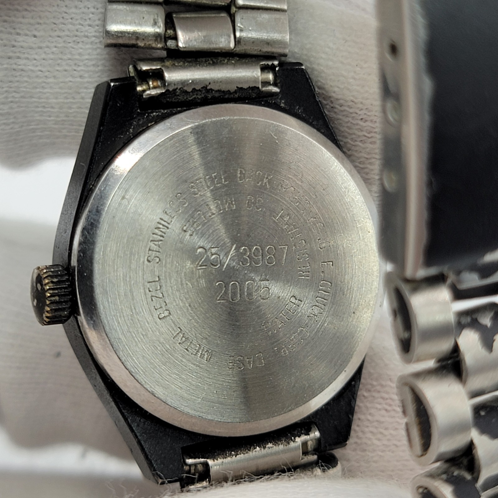 VTG Armitron Women Watch 23mm Day Date Indicator Black Stainless Steel , Runs *