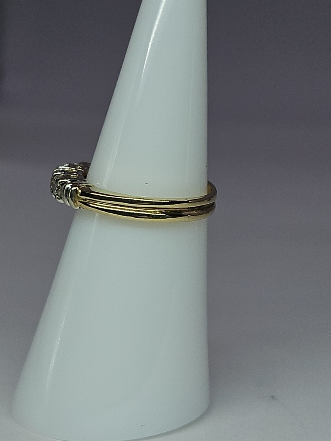 14k Yellow Gold 0.27TCW Diamond 3 Stone Ring Past Present Future Size 5.5 3.08g