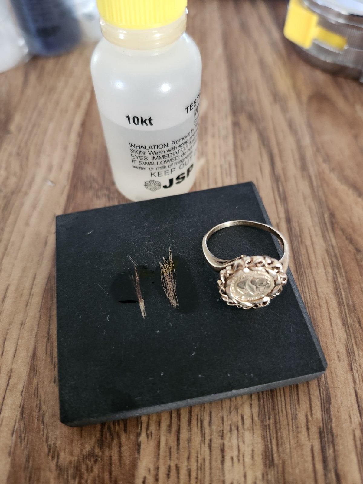 10kt Yellow Gold Vintage 1983 Chinese Panda Coin Ring 3 grams Size 6.5