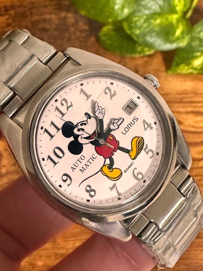 Mickey Mouse Wristwatch White/Silver Analog Mechanical from Japan Automatic