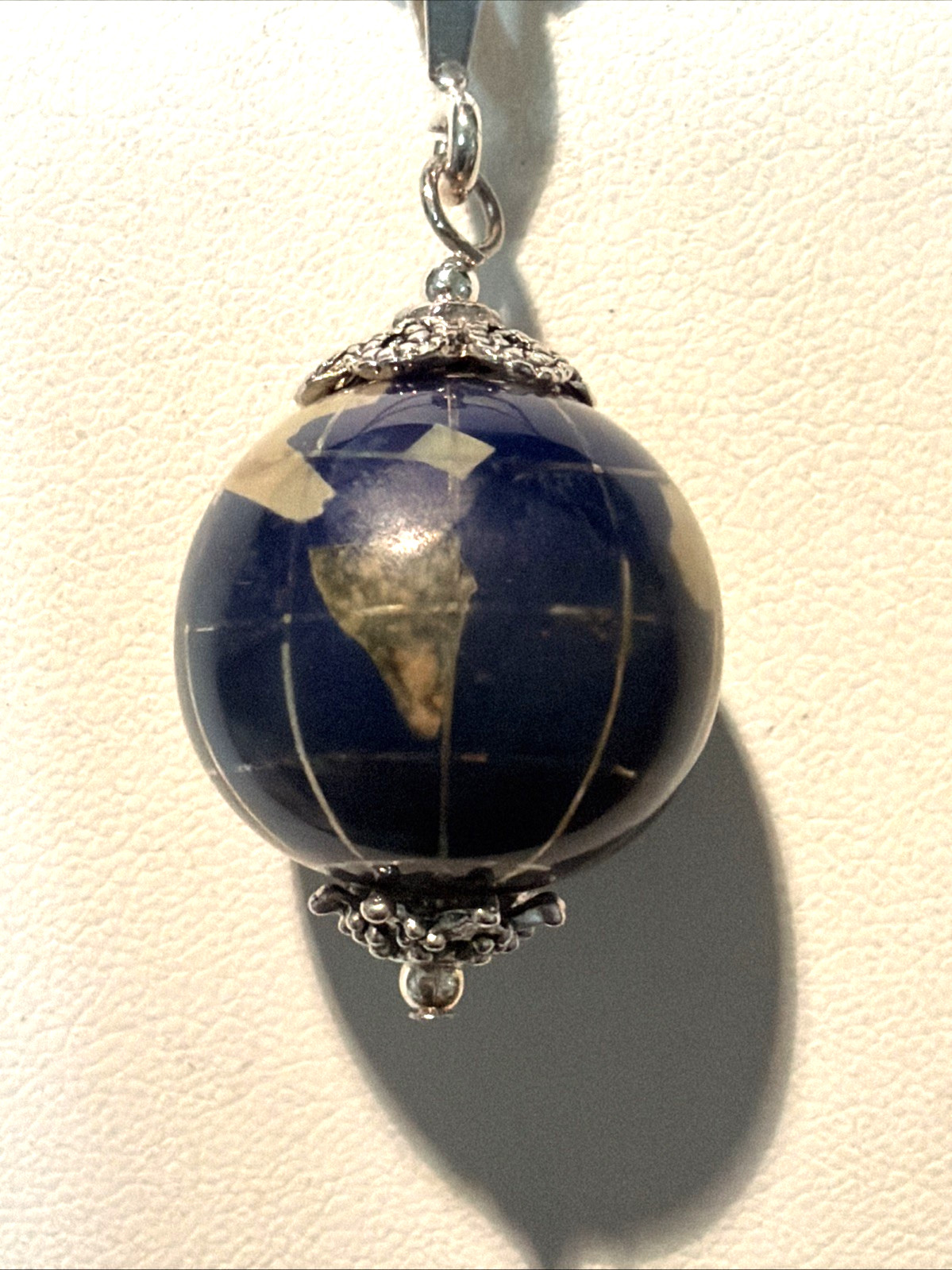 *NEW ITEM-LG. VTG. 20MM LAPIS GEMSTONE INTARSIA WORLD GLOBE NECKLACE .925 SILVER