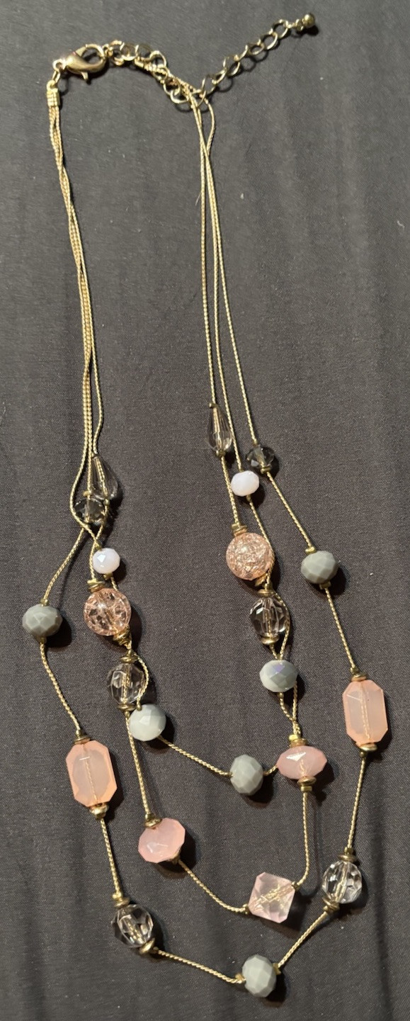 NY Rose Gold Pink Acrylic Triple Strand String Beaded Chain Necklace