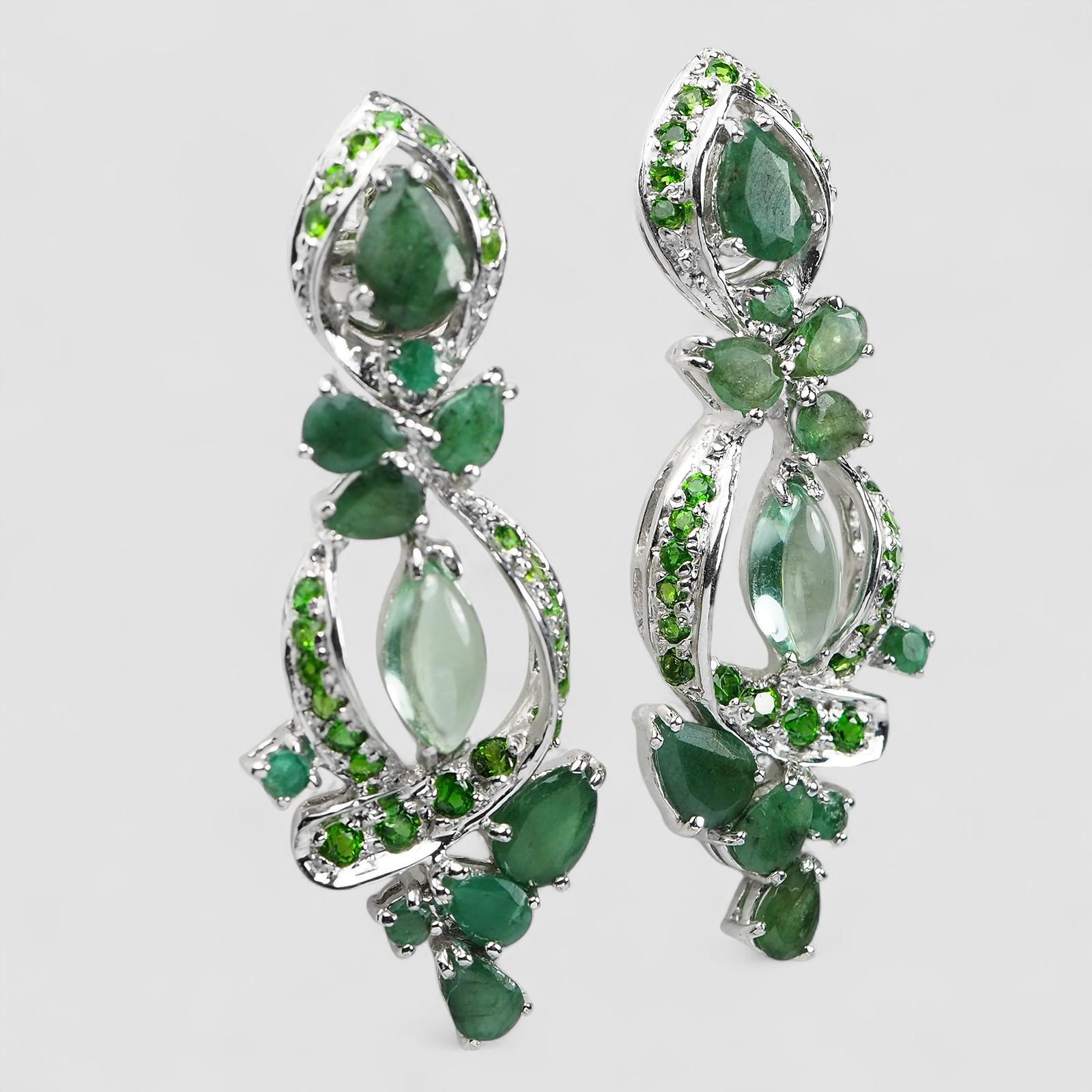 Twinkling Green Emerald Set 925 Sterling Silver White Gold Handmade Earrings