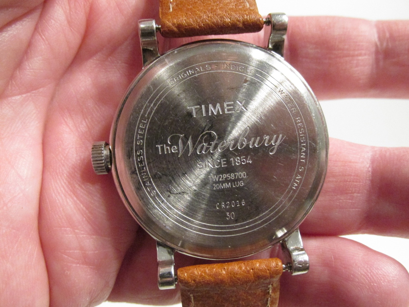 RARE VINTAGE MENS TIMEX THE WATERBURY 1854 INDIGLO WRIST WATCH RUNS TW2PS8700