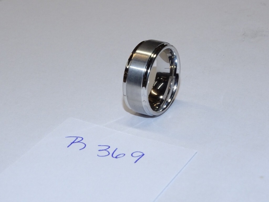 Triton Tungsten Carbide Wedding Ring 9mm Size 10 Silver w/ Thick Ctr. #R369