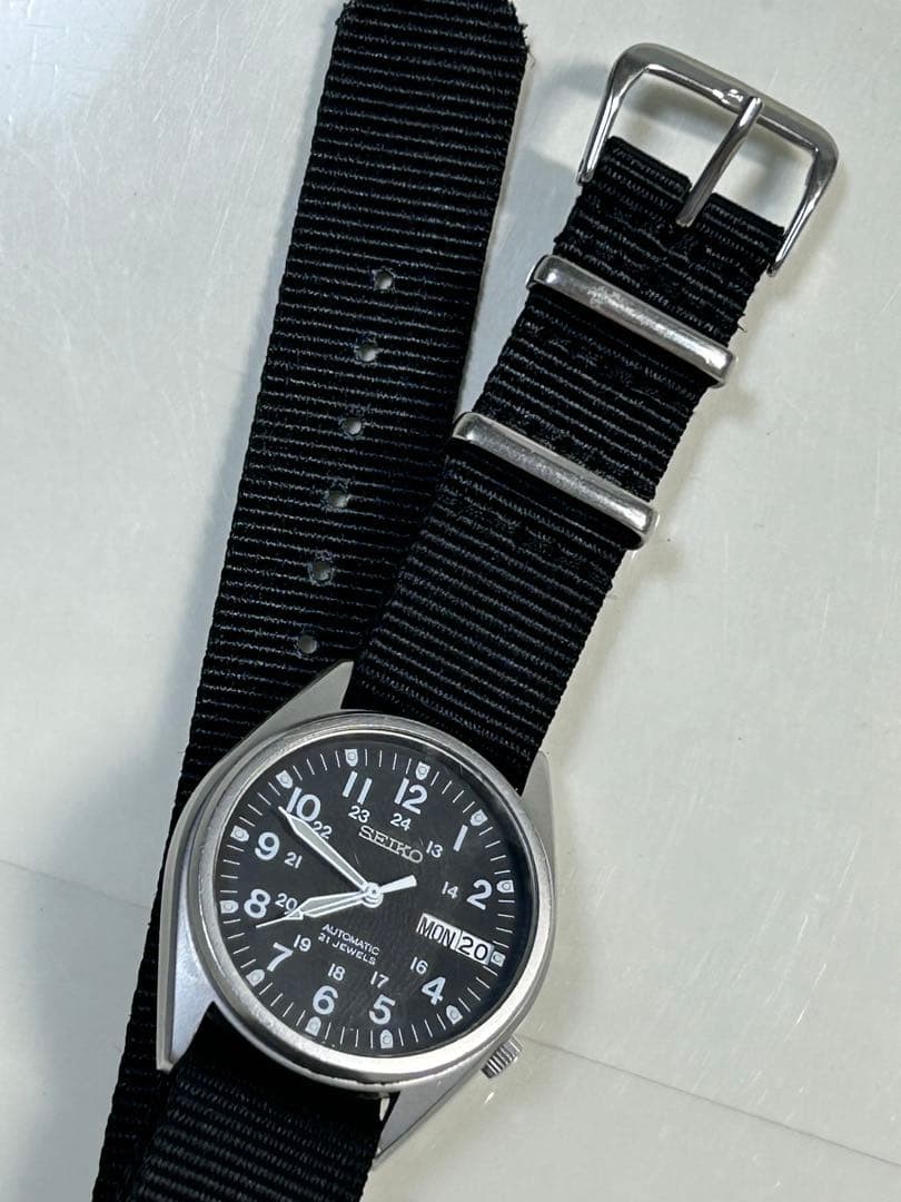 SEIKO Slim and Lightweight Boys’ Military Watch 7S26-3060 Black Dial