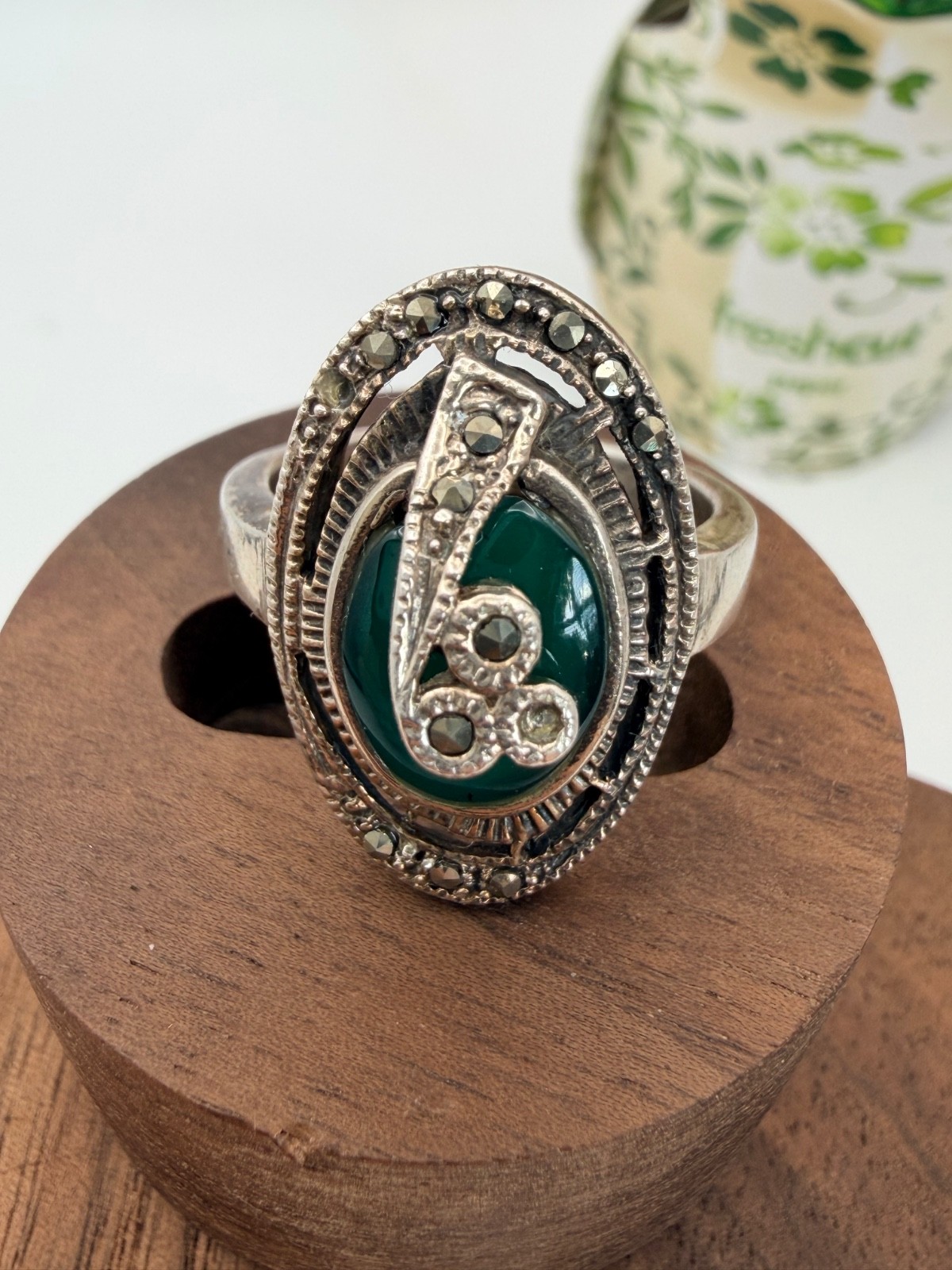 Vintage 925 Sterling Silver Green Agate Marcasite Art Deco Ring Sz 7.5 7.46g