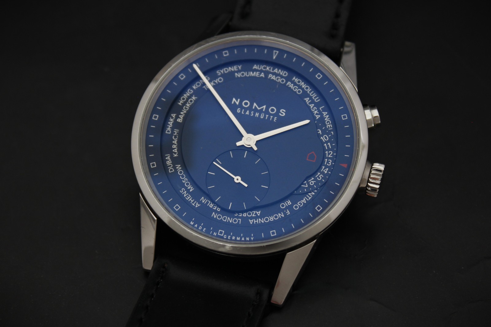 NOMOS Zürich Weltzeit Worldtimer 807 Steel 2019 Full Set B&P 6-Month Warranty