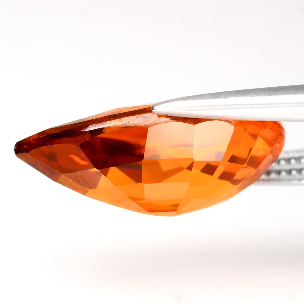 💎 4.03ct 12.5×8.2mm VS Pear Orange Sapphire – Luxurious, Thailand Gemstone
