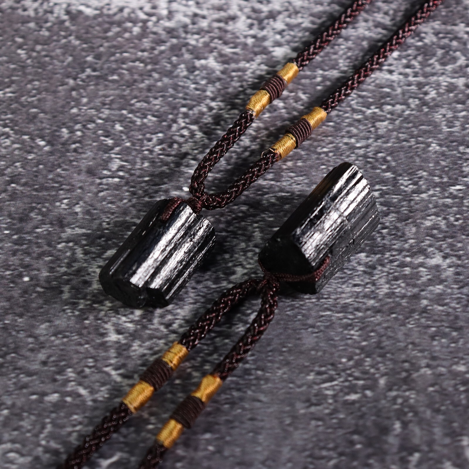 Natural Raw Black Tourmaline Pendant Healing Amulet Protection Stone Necklace