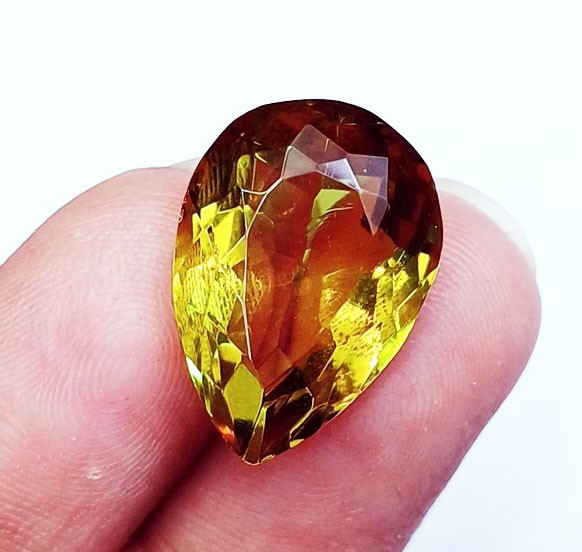 Alexandrite Color Change Pear Shape 9.60 Ct Certified Loose Gemstone