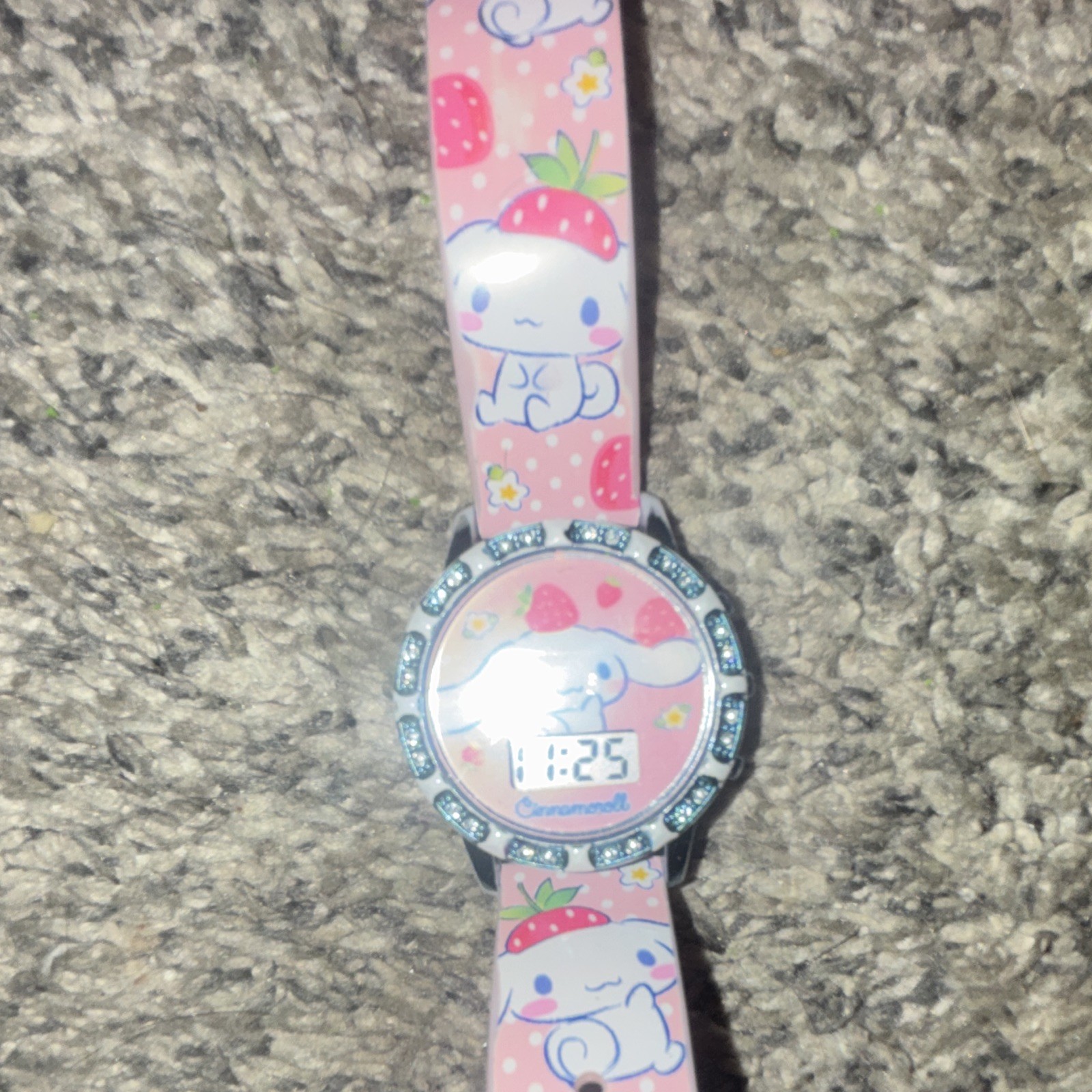Sanrio Cinnamoroll Girls Digital Quartz Wristwatch 35mm Pink Plastic Strap