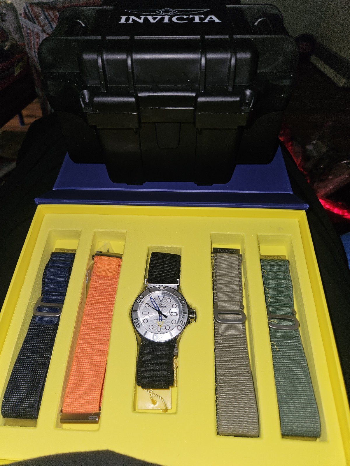Invicta Ocean Predator Men’s Quartz Watch 49798 New Invicta