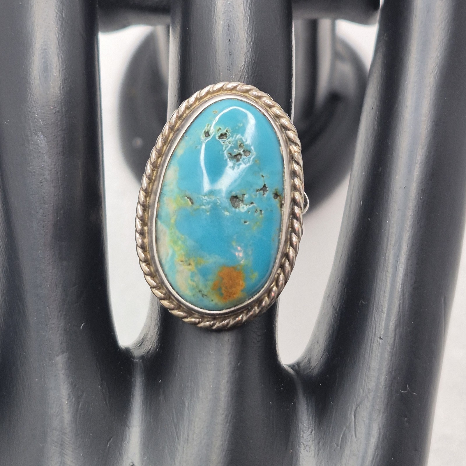 Vintage Navajo Sterling Silver Natural Turquoise Ring Rope Bezel 7.89g Size 5.5