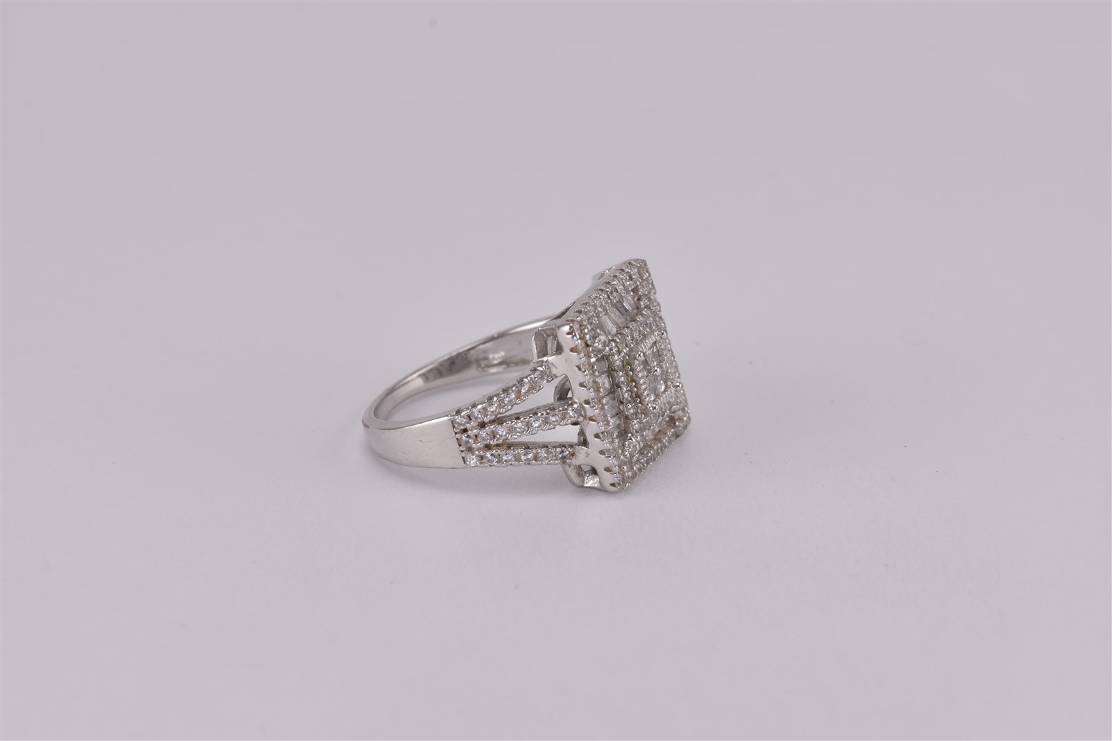 Fuzion Creation FZN Sterling Silver Cubic Zirconia Halo Band Ring 925 Sz: 8