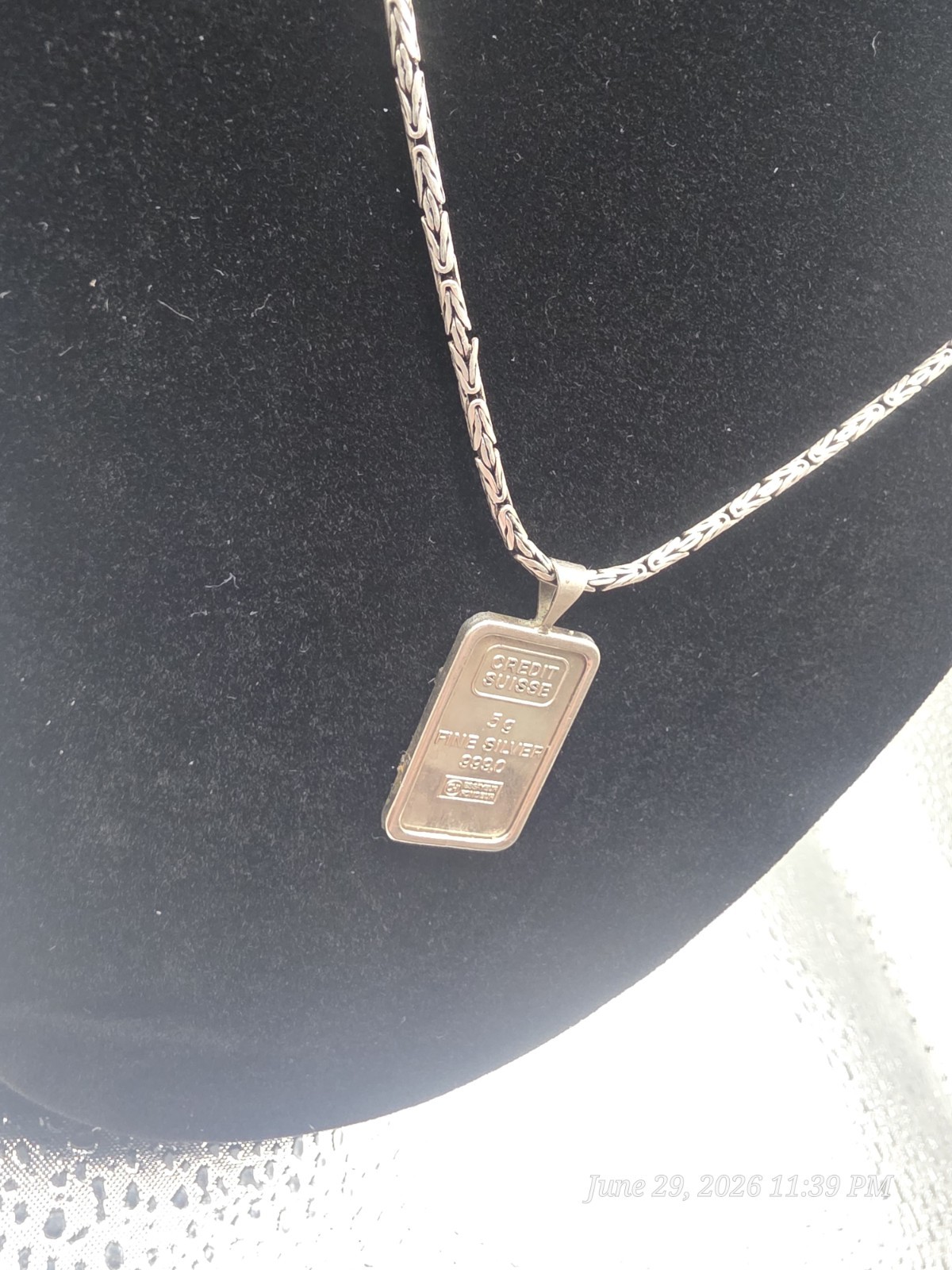 24in Byzatine Chain 925 Sterling With 5g 999 Silver Credit Suiess Bar In Bezel.