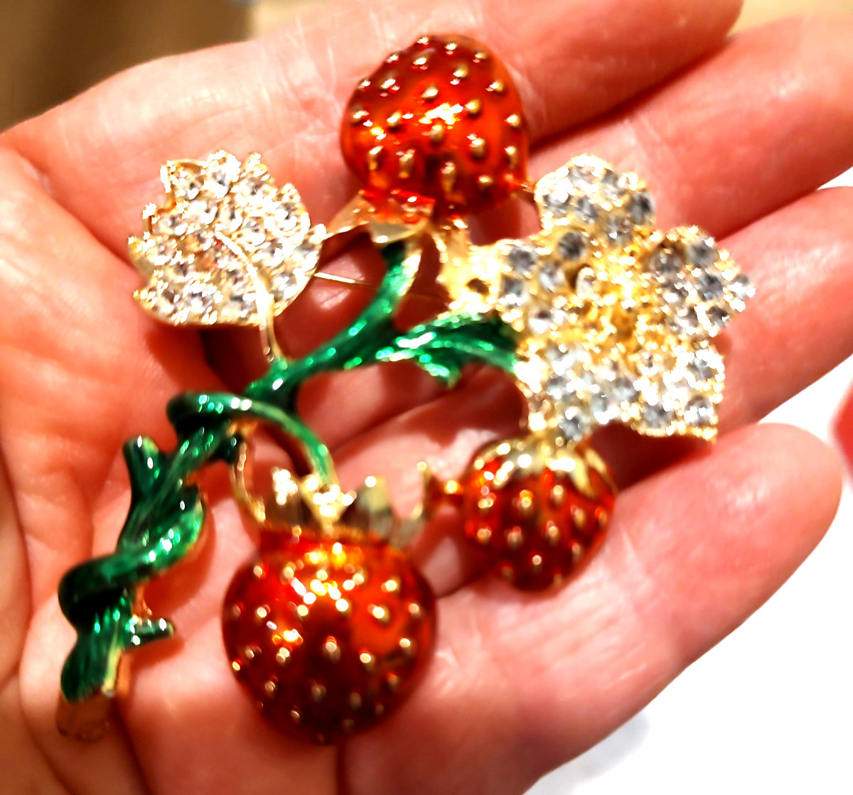 Vintage Strawberry Brooch Pin Red Enamel Sparkling Crystals