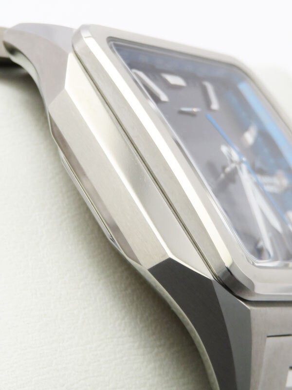 CASIO Oceanus Classic Line OCW T5000 1AJF Men’s Solar Radio Quartz 1 Month Used