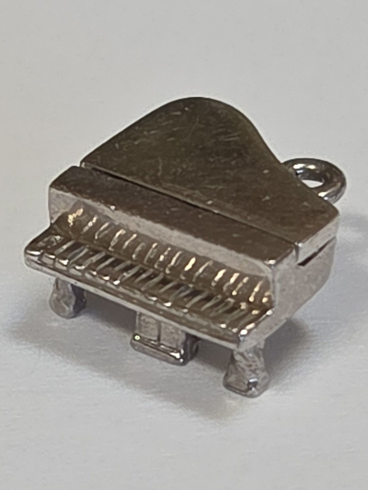 Sterling Silver ~ Grand Piano Charm ~ OPENS ~ by Rembrandt ~ VINTAGE