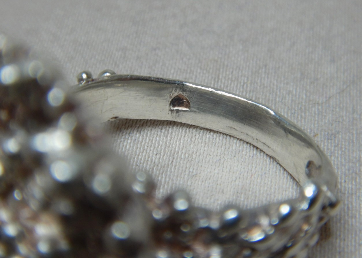 1973 ENGLISH ARTS AND CRAFTS STERLING SILVER RING 4001