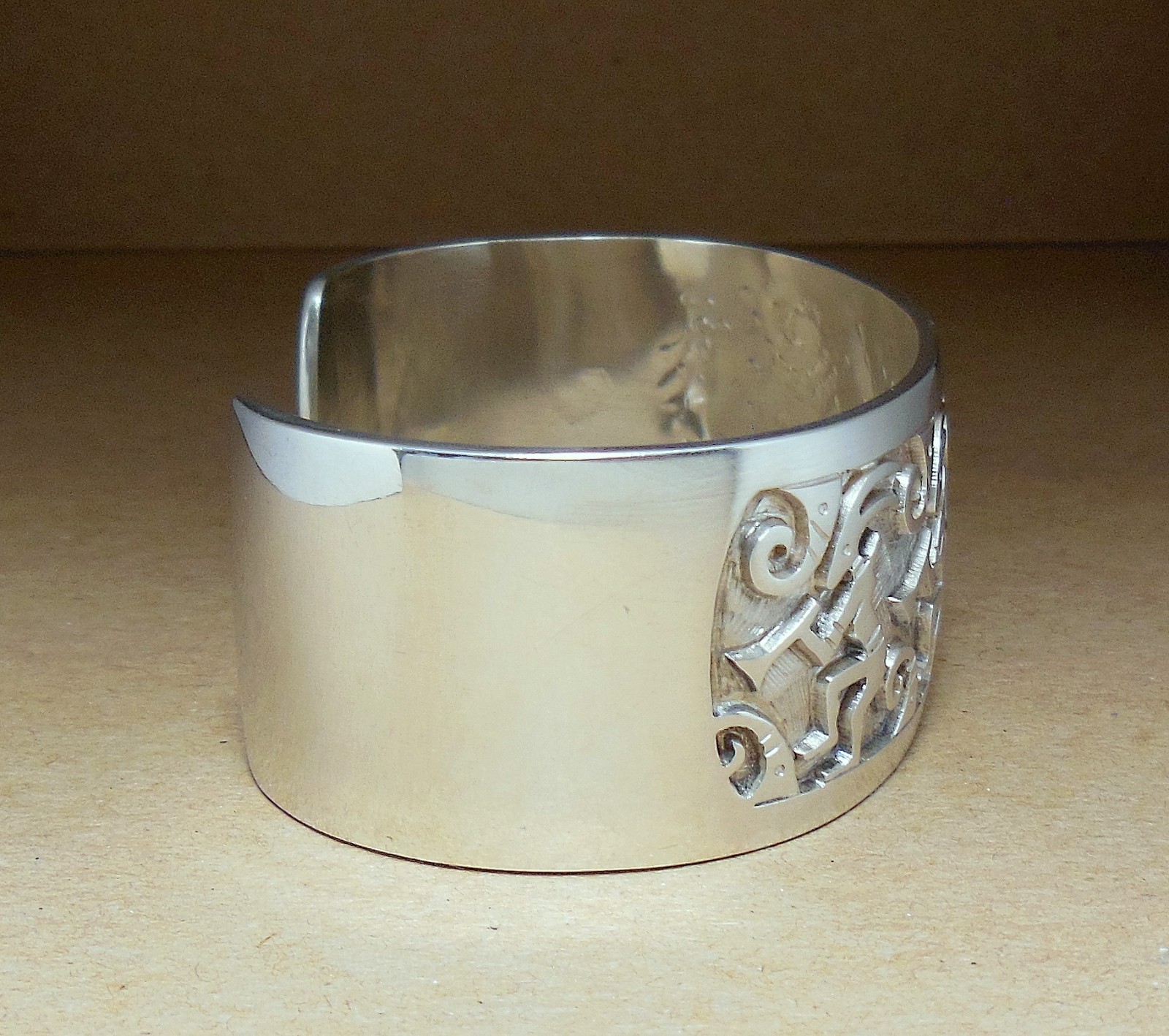 Vernon Mansfield HOPI Sterling Overlay Kokopelli Flute Player Cuff Bracelet 50G